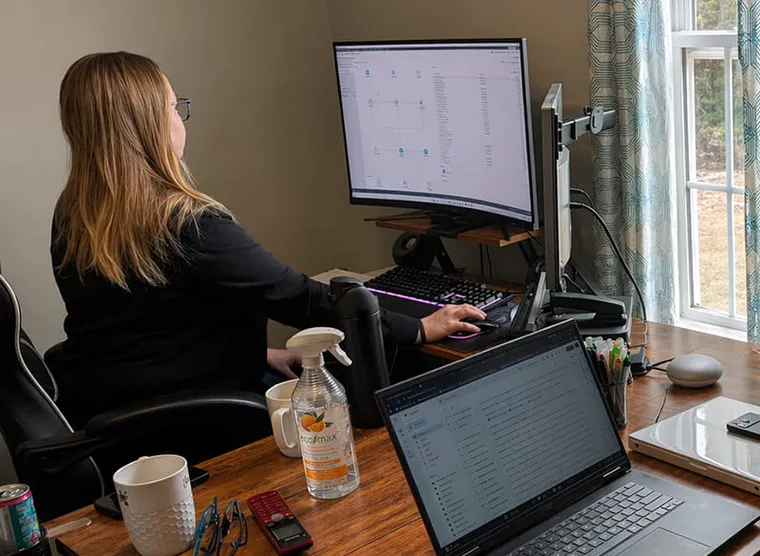 NovaLine Bookkeeping team member working on a computer